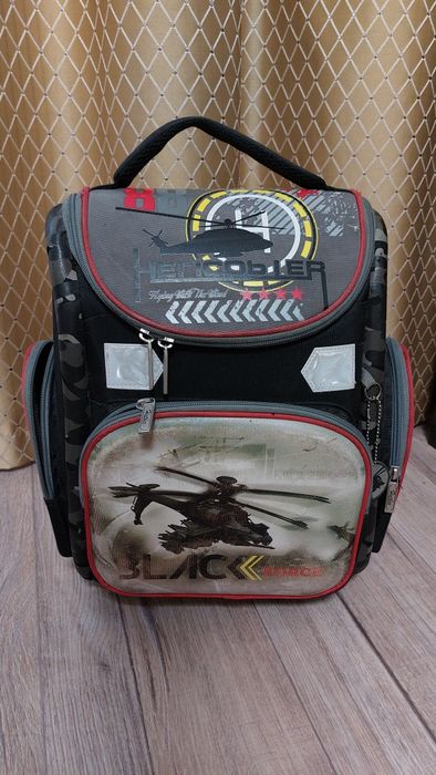 Рюкзак школьный, вместительный