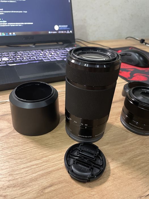 Объективы Sony 35mm/F1.8 и 55-210mm f3.5-6.3