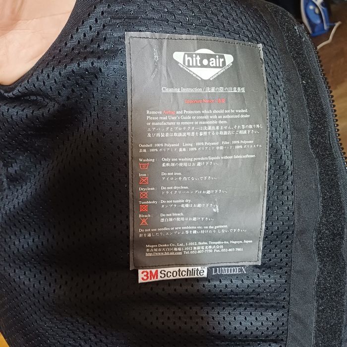 Vand veste de motociclist