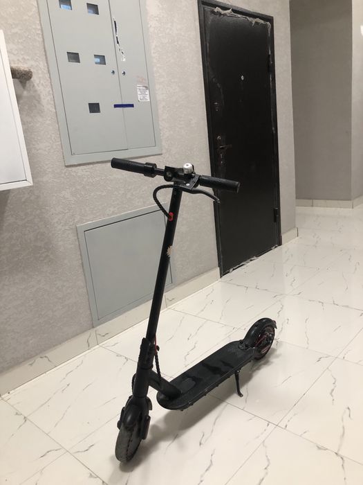 Электросамакат E-Scooter
