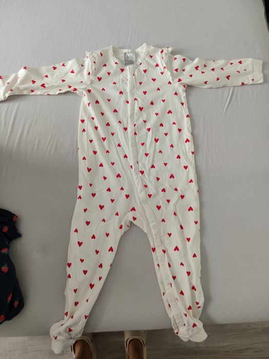 Pijamale iarna fetite