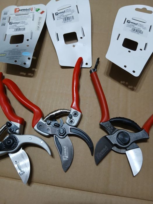 Foarfeca profesionala pentru gradina Fumasi