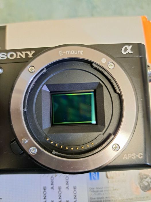 Camera Sony a6000