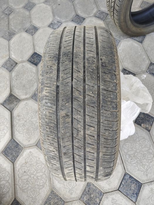 Шины летние 215/55/17  пара