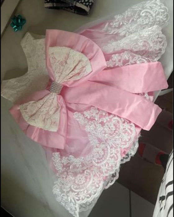 Vand rochita de botez/eveniment