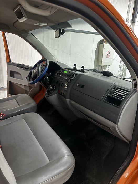 Volkswagen Transporter T5