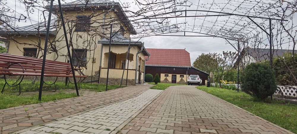 Casa de vinzare Iaslovat