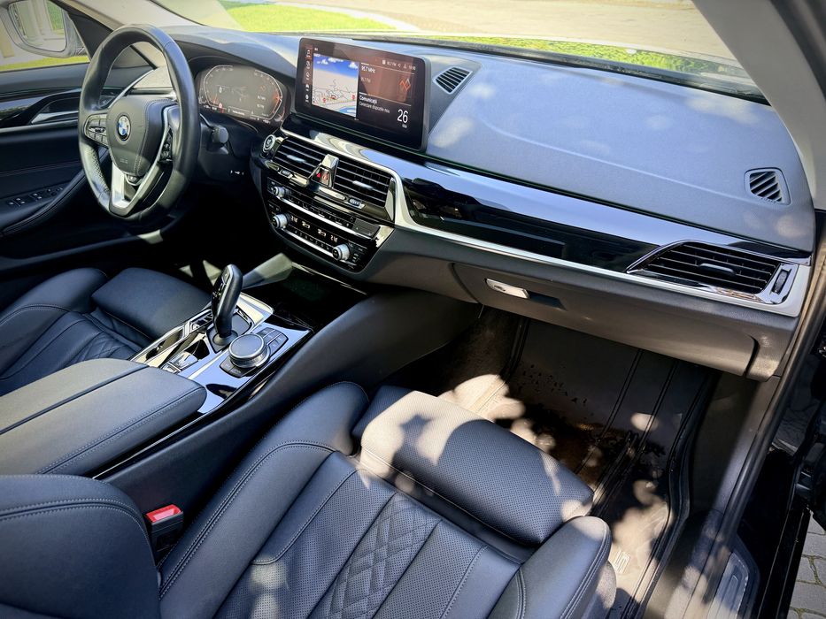 BMW 520d Facelift Fab 2022 ! Garantie 12 Luni ! Finantare !