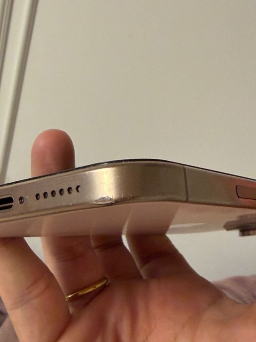 Продам Iphone 16 pro max 256gb