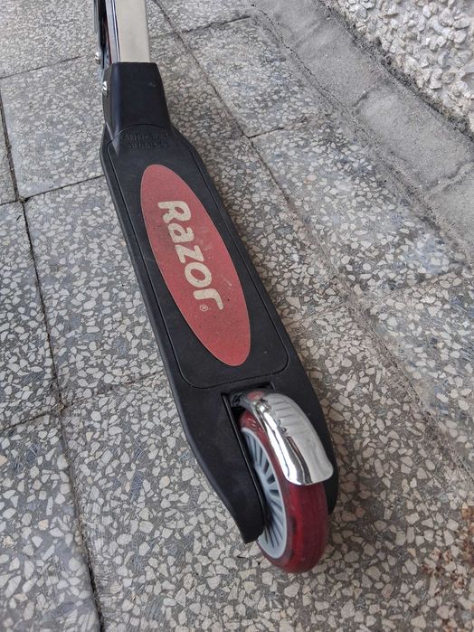 Детски скутер, 3-7 г., почти неупотребяван