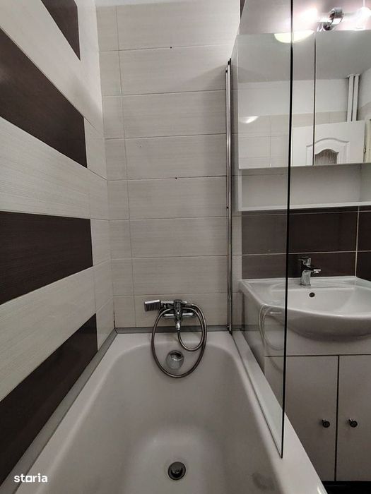 Apartament 2 camere, semidecomandat, 55mp, metrou, AC, Unirii