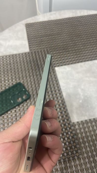 Продам или обменяю Realme Note 60X 64 ГБ