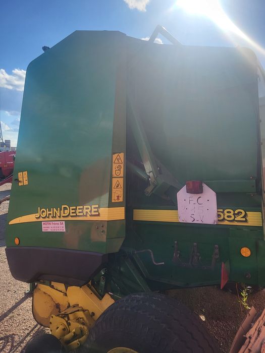 Пресс подборщики свежедоставлены с Европы