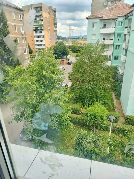 Apartament 4 camere, 69 mp, etaj 3/4, centrală proprie – Mediaș, str. Păltiniș