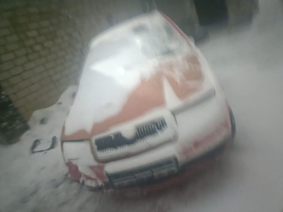 Продам машину срочно