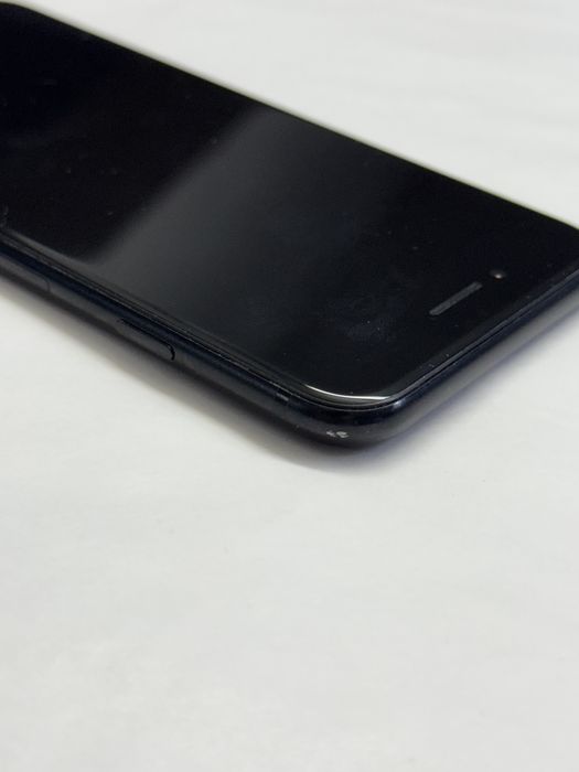 iPhone SE (2020) 64gb Black