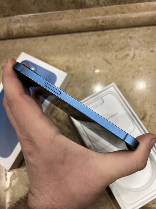 IPhone 13 128gb blue