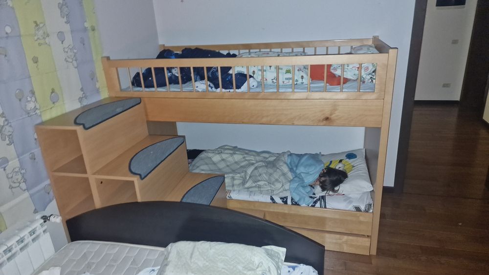 Pat supraetajat copii