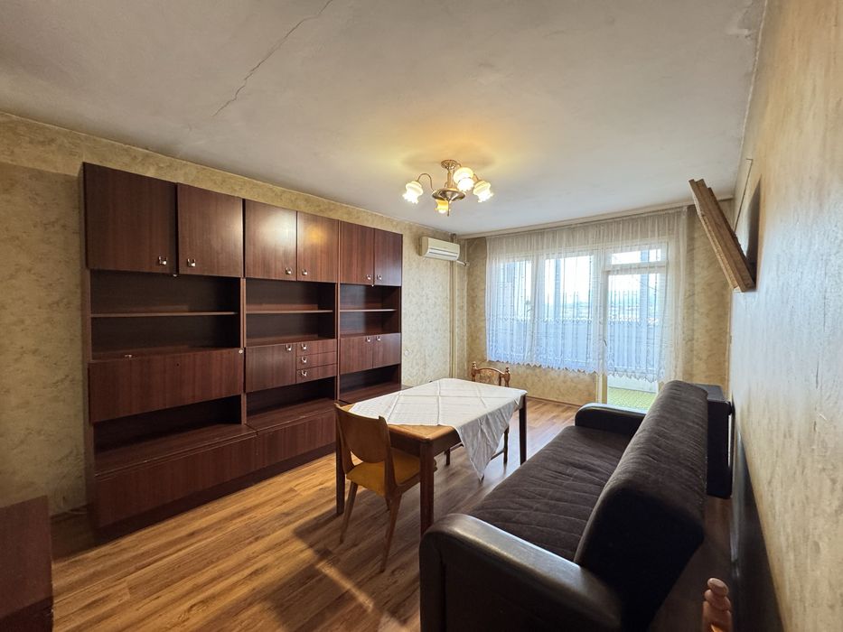 Продава апартамент две стаи и кухня в гр. Казанлък