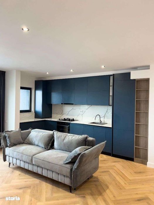 Inchiriez apartament