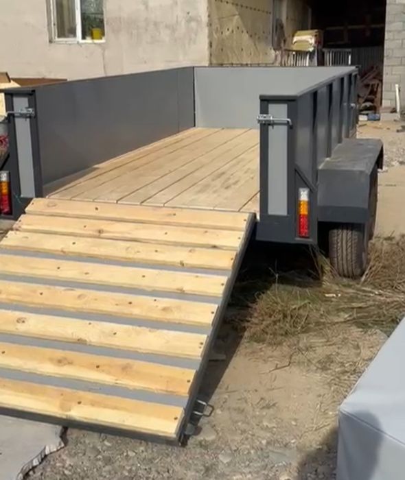 Прицеп легковой коневозка Рассрочка