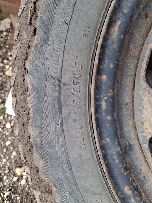 Летни и Зимни гуми + ТЕГЛИЧ