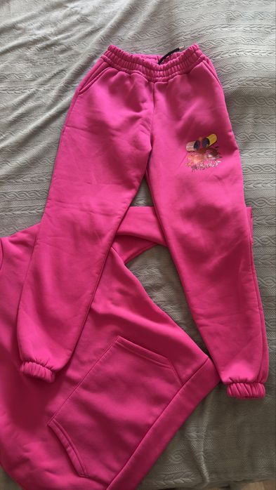 Розов комплект с принт