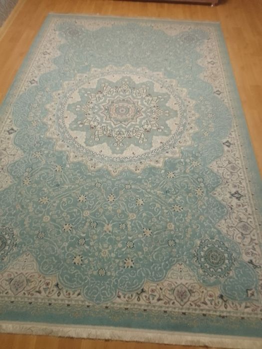 Срочно продам ковёр