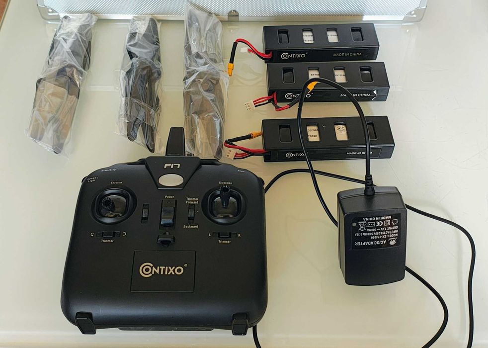 Продавам дрон Contixo F17 с 4К камера