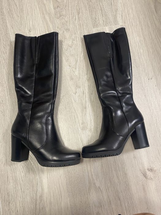 Vand cizme din piele