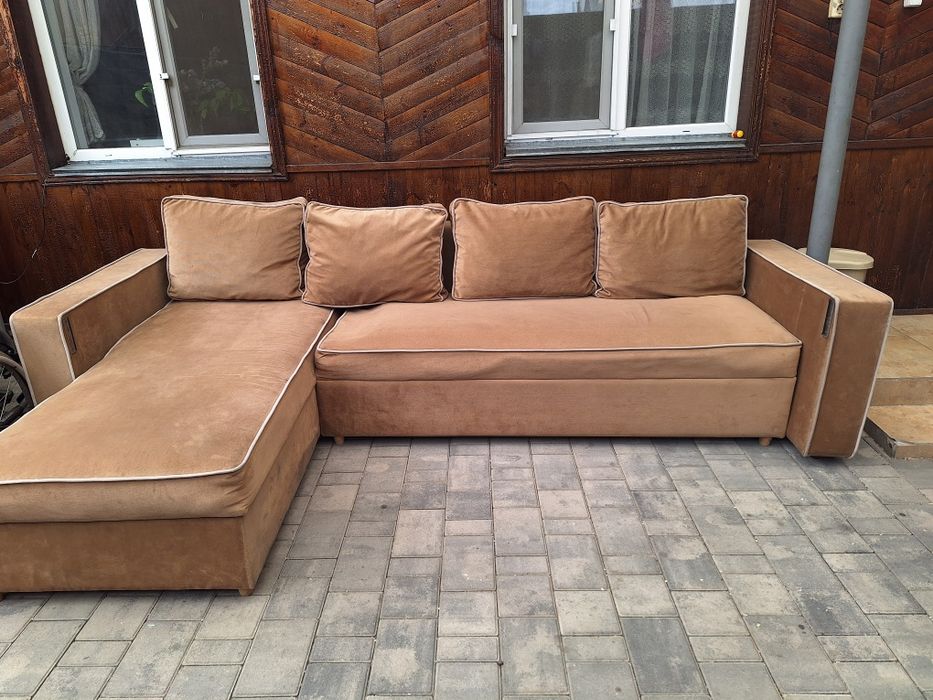 Срочно продается диван
