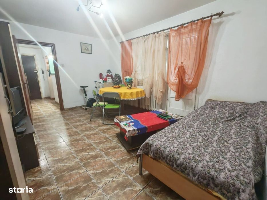 Vanzare 3 Camere - Str. Covasna - Parcare - C-Tin Brancoveanu