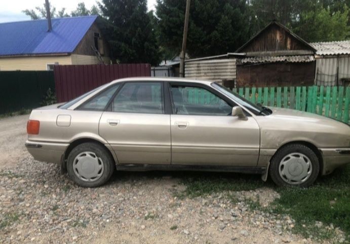 Продам Audi 80 B3