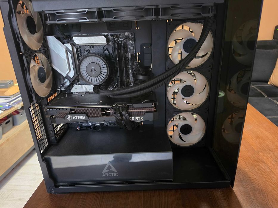 Гейминг PC: Ryzen 5 5600X / RTX 3070 Ti 8GB / 32GB RAM / Arctic Xtender VG