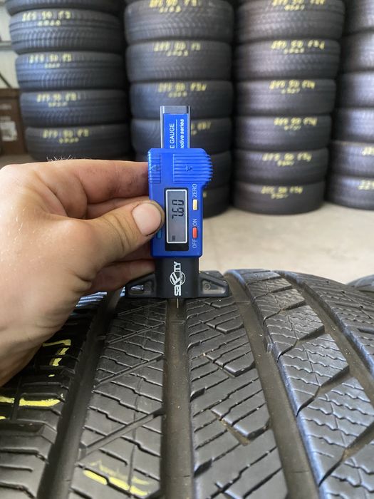 Anvelope iarna 245/40/19 Vredestein Quatrac Pro 245 40 19 R19