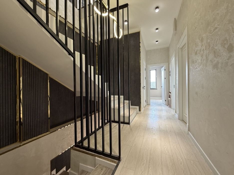 Срочно,Свои, узимизаники коттеджи от Застройщика