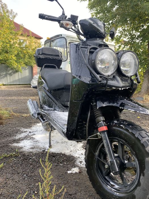 Продам скутер бумер