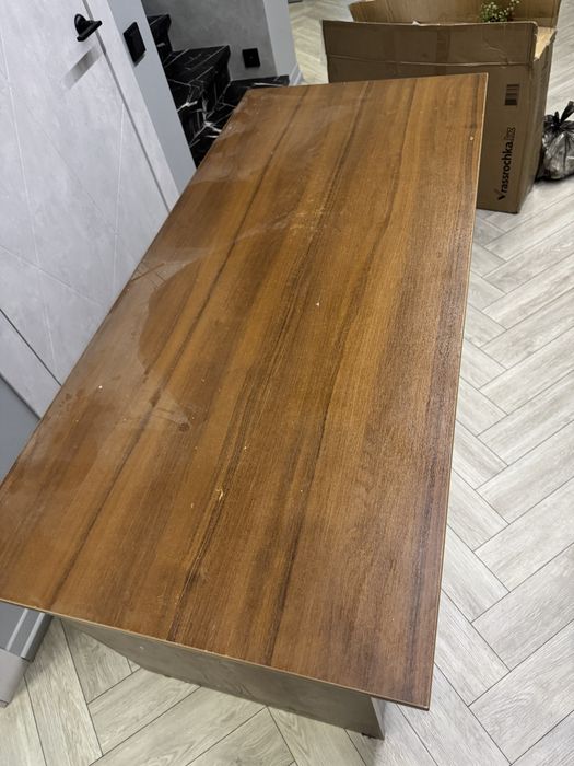 Продам рабочий стол , компьютерный стол