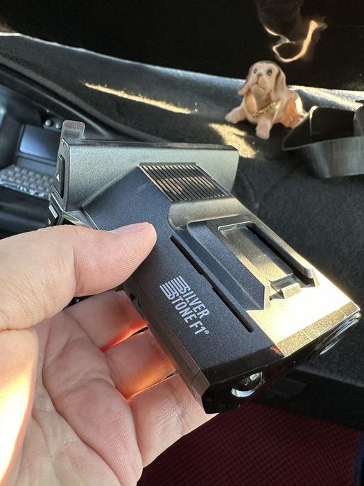 Продаю видеорегистратор.