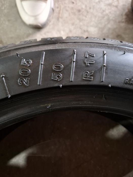 2 Летни гуми Клебър 205/50/17 ДОТ5221