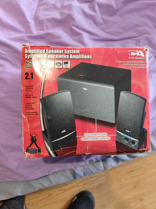 Електро акустична китара