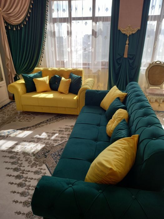 Срочно . Продам . Диваны .