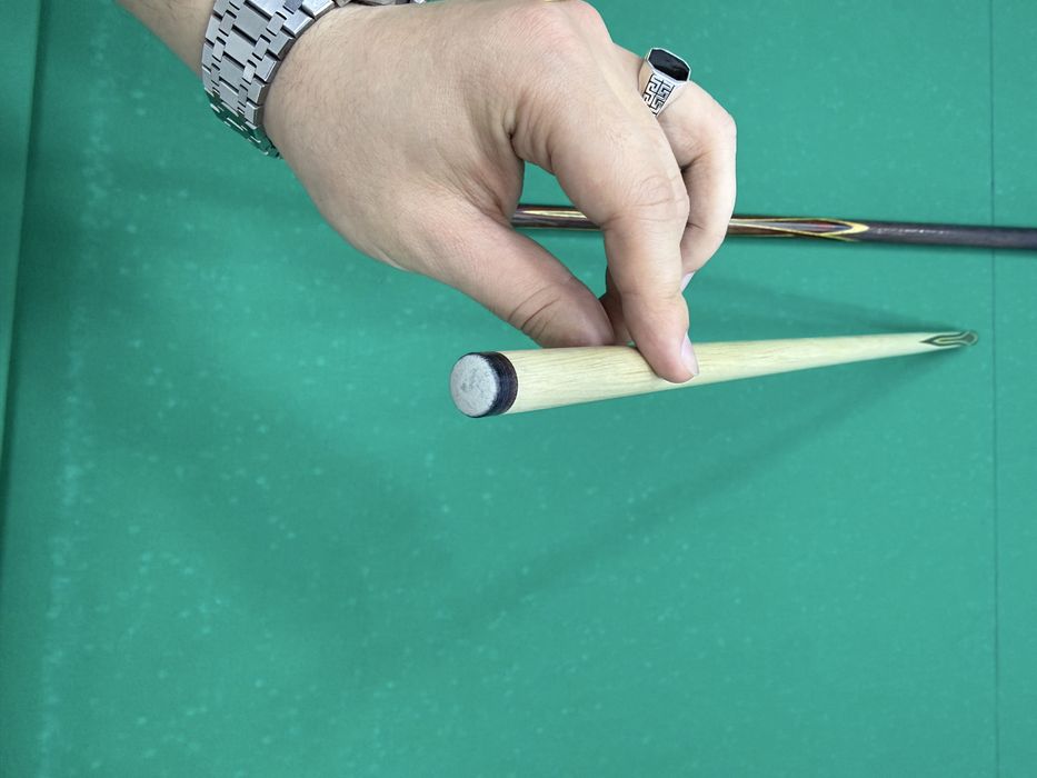 Кий для бильярда ручной работы