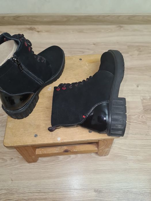 Продам сапоги женские