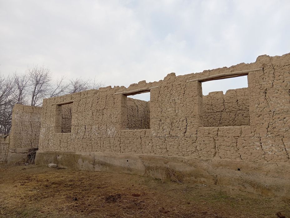 Uchastka sotiladi 6 Sutiklik