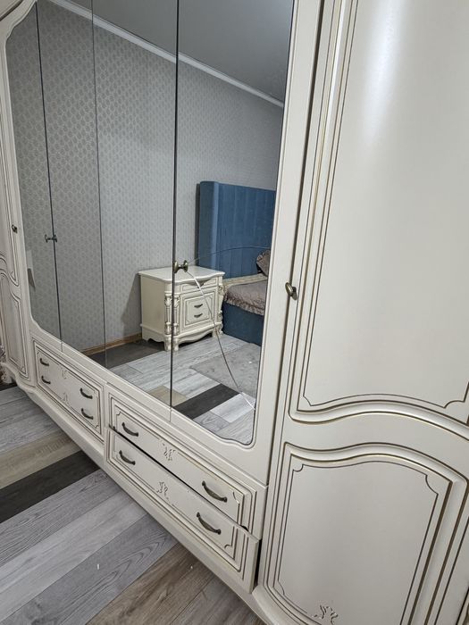 Спальный гарнитур Кассандра