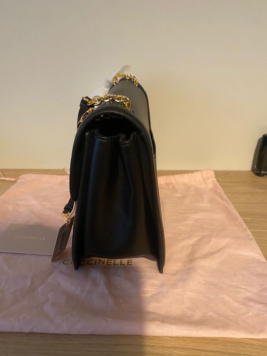 Нова чанта Coccinelle