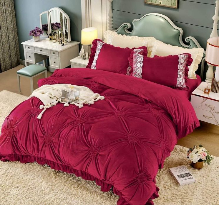 Lenjerii finet sau catifea[disponibil pe multe alte culori)