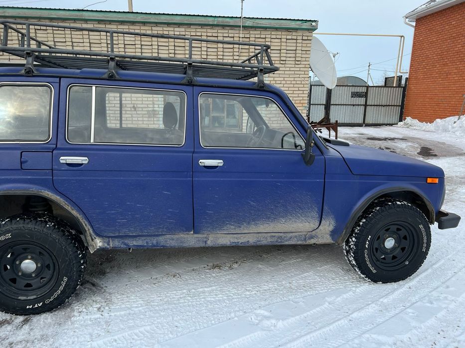 Продам машину ВАЗ 2131, 250000тг