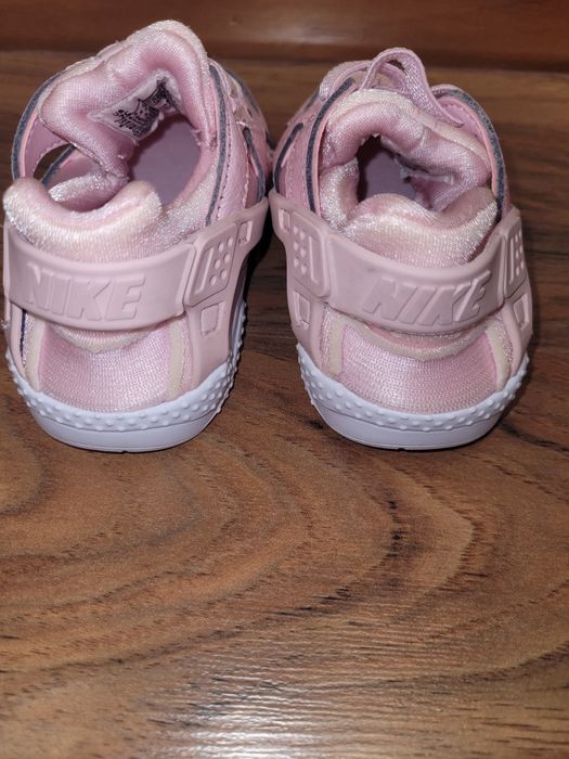 Бебешки маратонки Nike